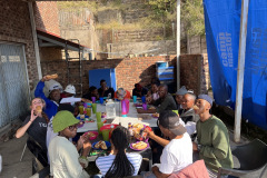 University students eating lunch.